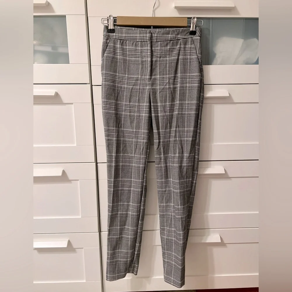 H&M Plaid Dress Pants - Picture 2 of 7